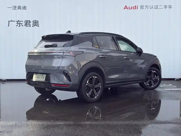 Lynk & Co 06 EM-P 2025