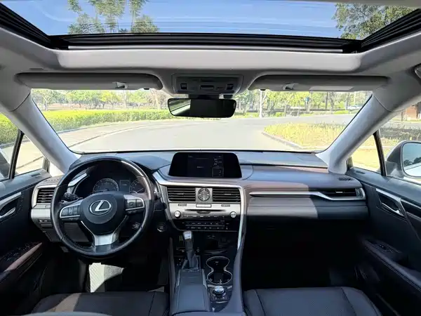 Lexus RX 2020