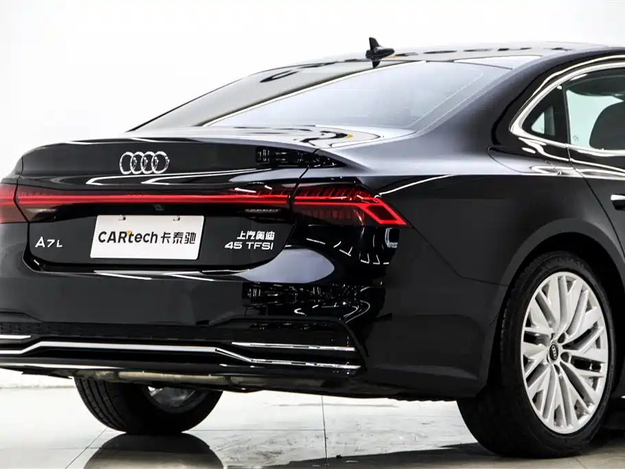 Audi A7L 2024 — фото 7