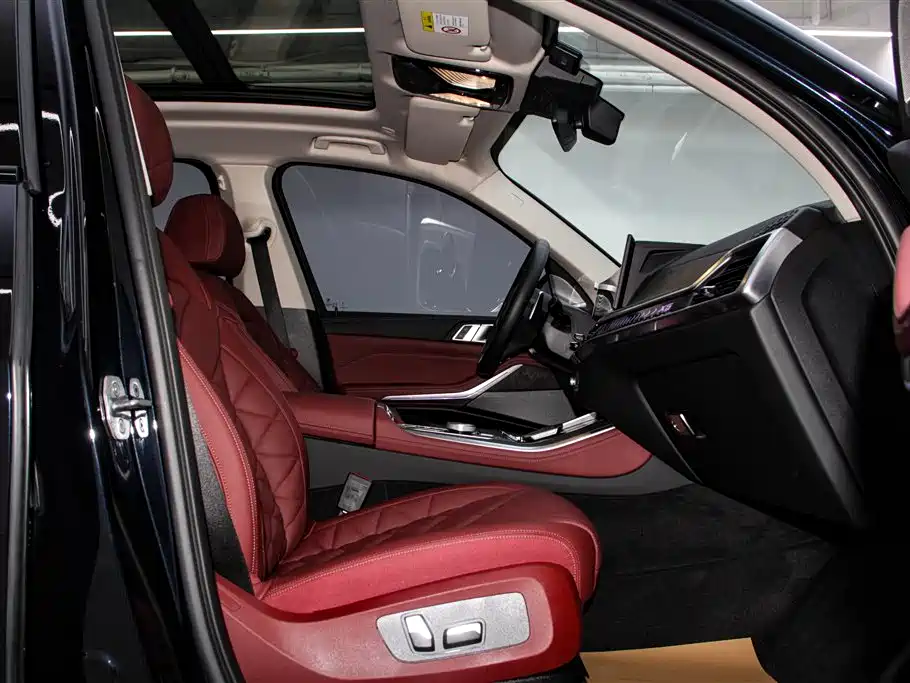 BMW X5 2024 — фото 19