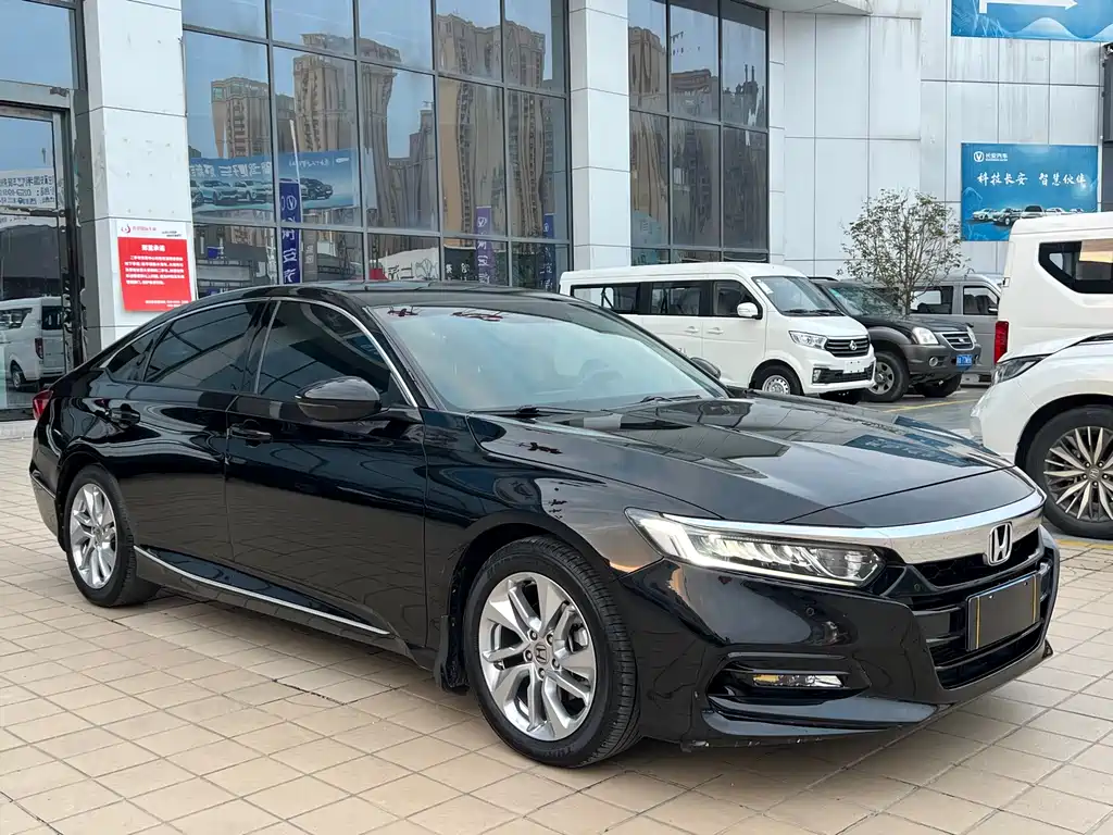 Honda Accord 2020 — фото 3