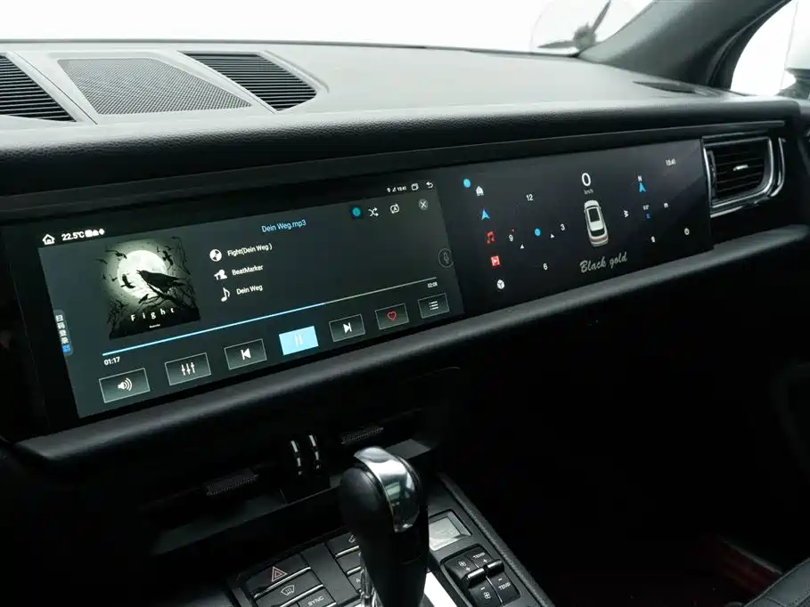 Porsche Macan 2015 — фото 24