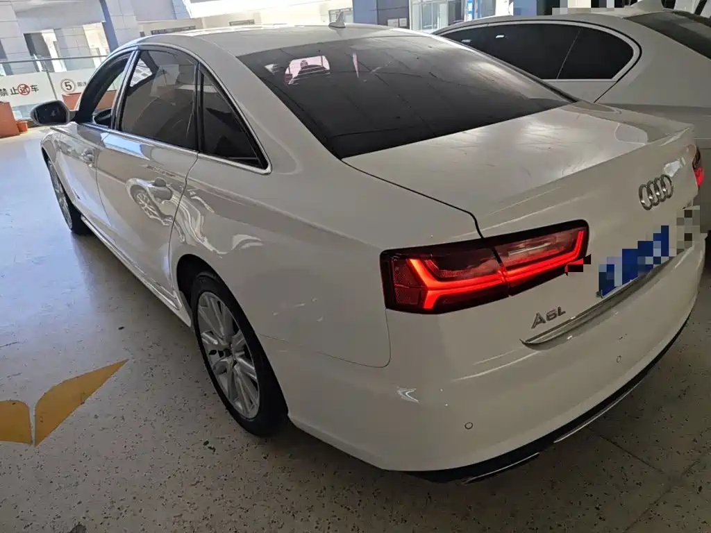 Audi A6L 2018