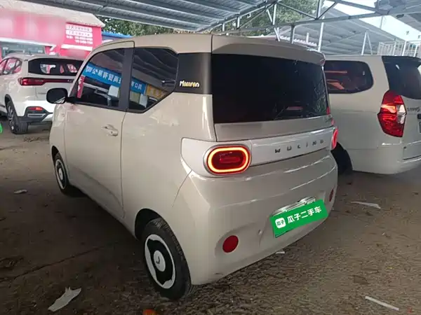 Wuling Hongguang MINIEV 2025