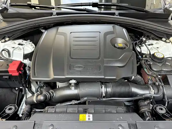 Land Rover Range Rover Velar 2021