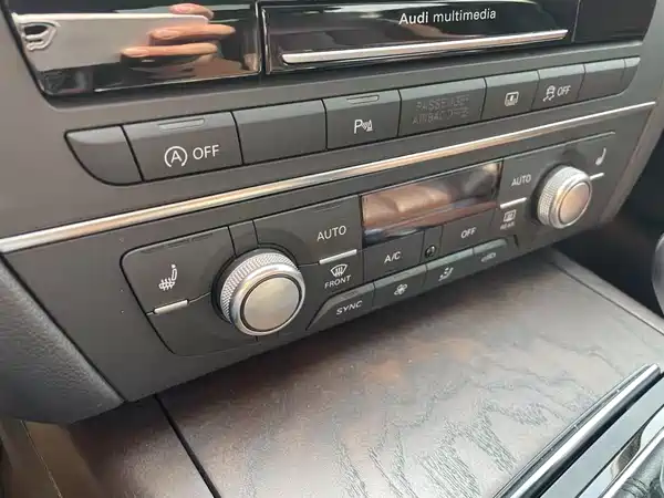Audi A6L 2016