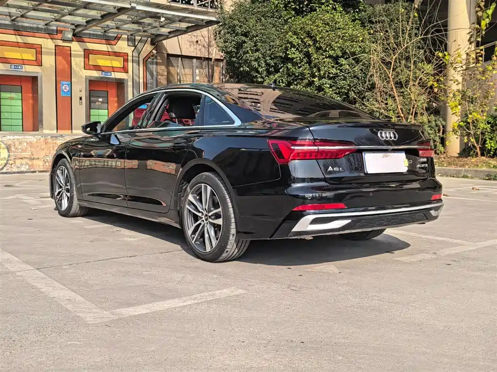 Audi A6L 2023 — фото 21