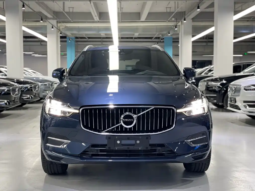 Volvo XC60 2021
