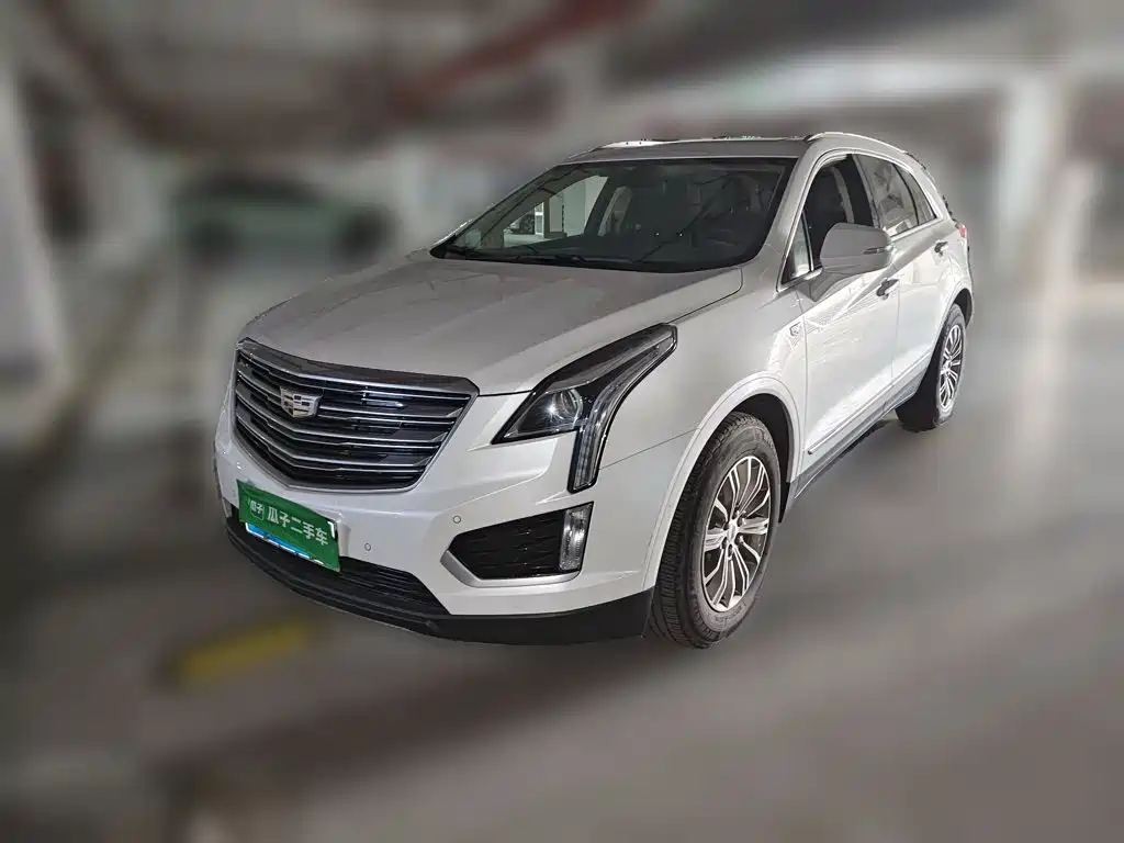 Cadillac XT5 2018 — фото 1