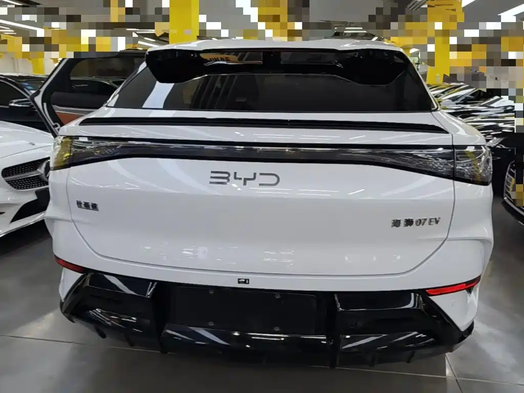 BYD Seal 07 EV 2024