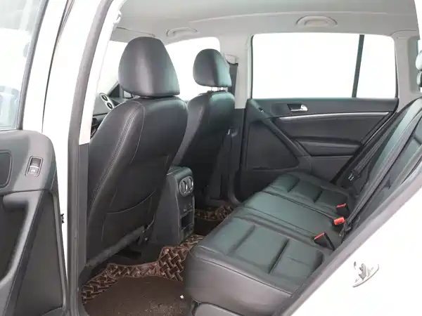 Volkswagen Tiguan 2014