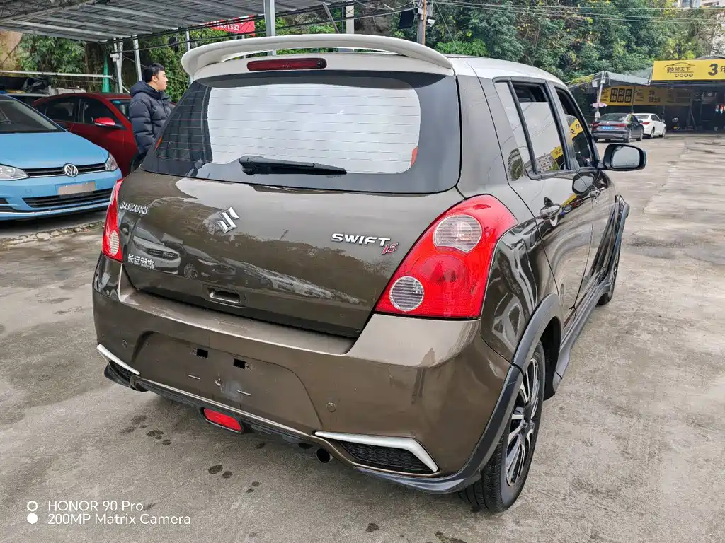 Suzuki Swift 2016 — фото 18