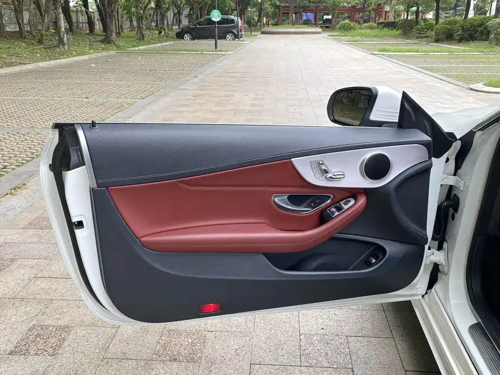 Mercedes-Benz C-Class 2019 — фото 21
