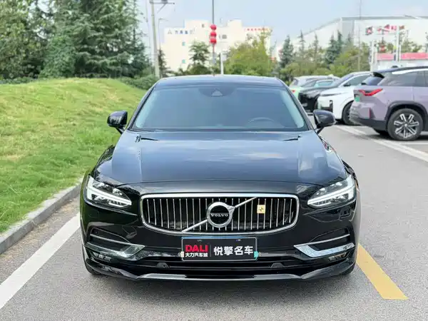 Volvo S90 2020