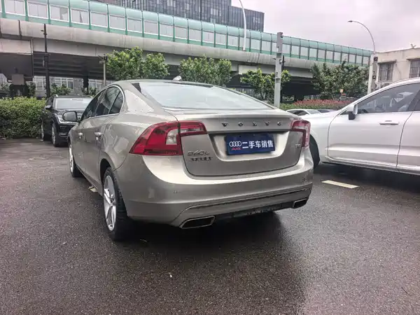 Volvo S60 2014