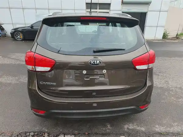 Kia Jiale 2013