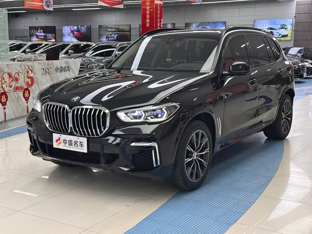 BMW X5 2023 — фото 1