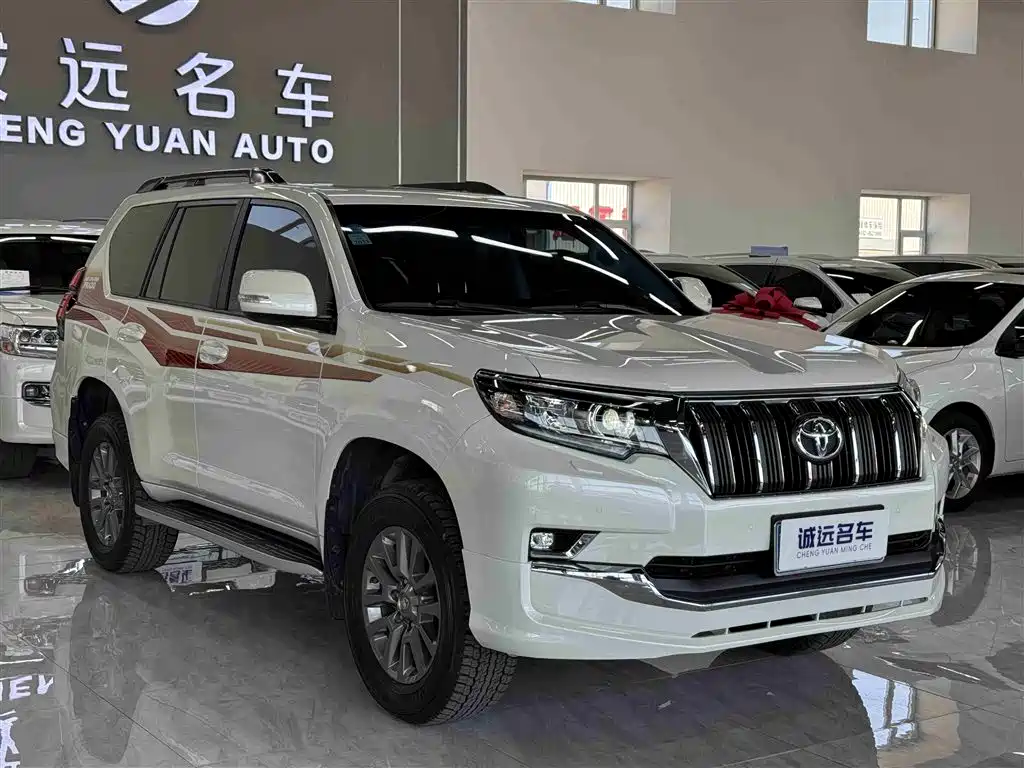 Toyota Prado 2019 — фото 3