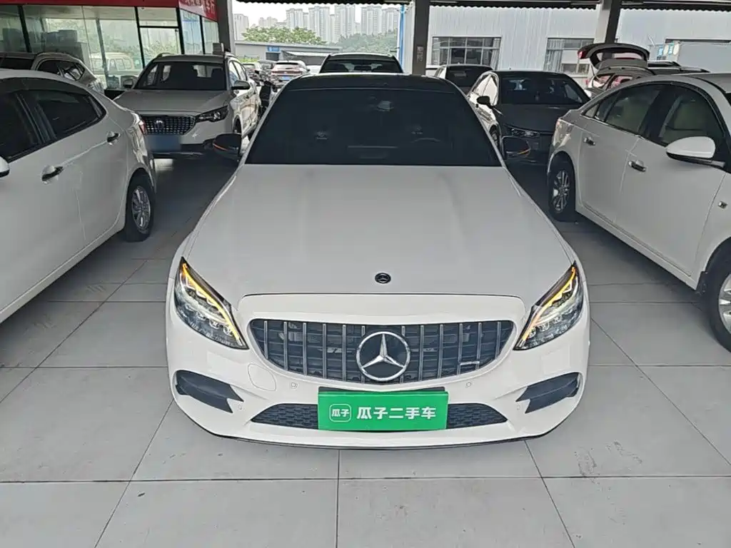 Mercedes-Benz C-Class 2020