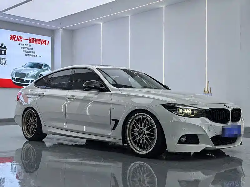 BMW 3 Series GT 2017 — фото 3