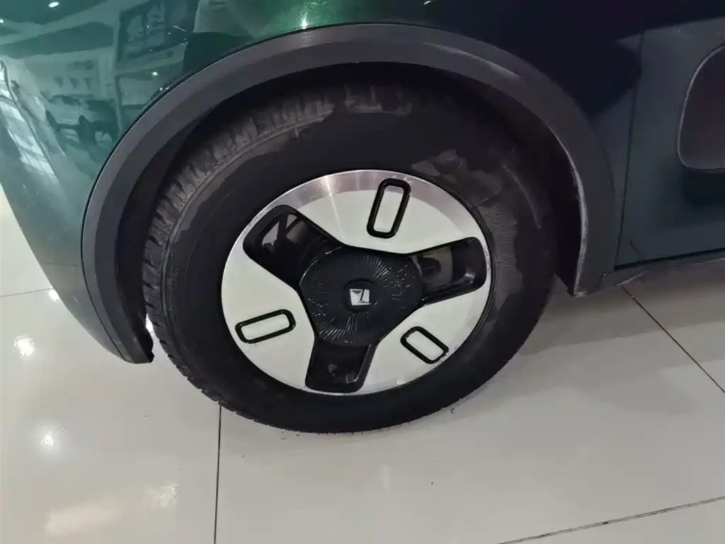 Baojun KiWi EV 2022 — фото 23