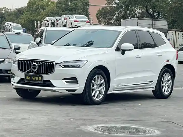 Volvo XC60 2021