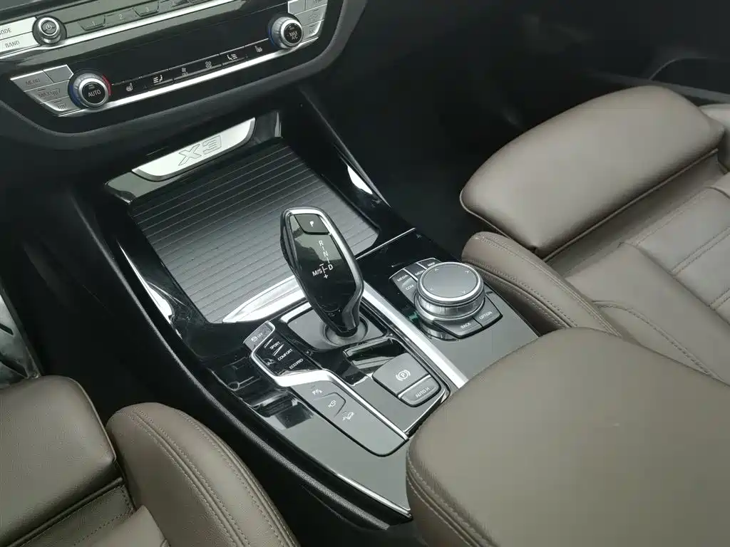 BMW X3 2021 — фото 13