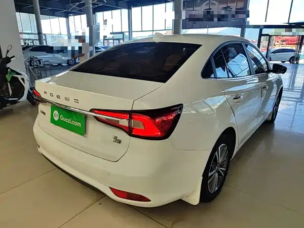 Roewe i5 2019