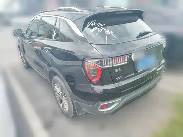 Lynk & Co 01 2018