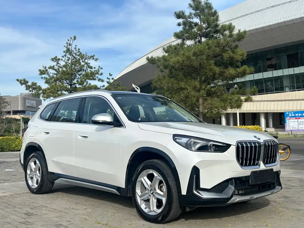 BMW X1 2024 — фото 3