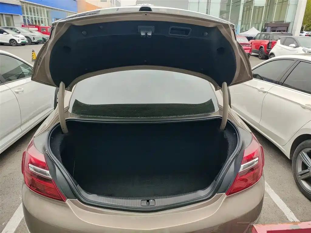 Buick Regal 2014 — фото 15