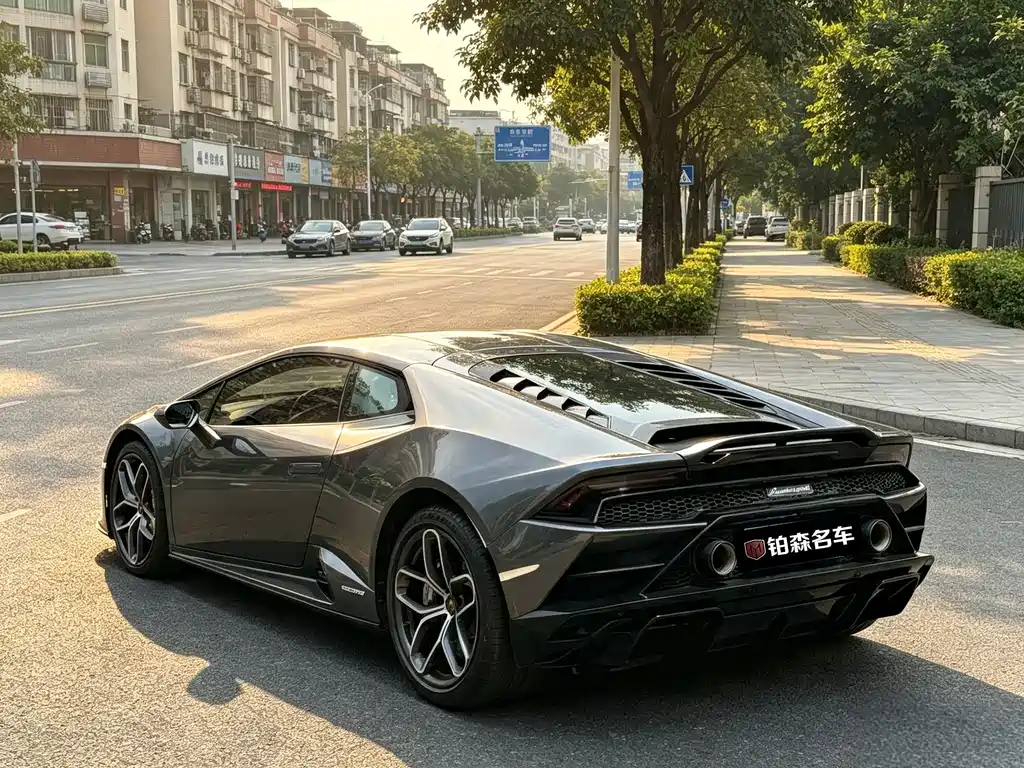 Lamborghini Huracan 2020 — фото 2
