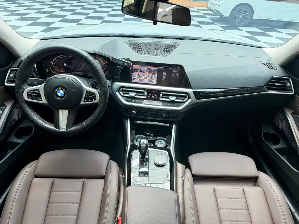 BMW 3 Series 2021