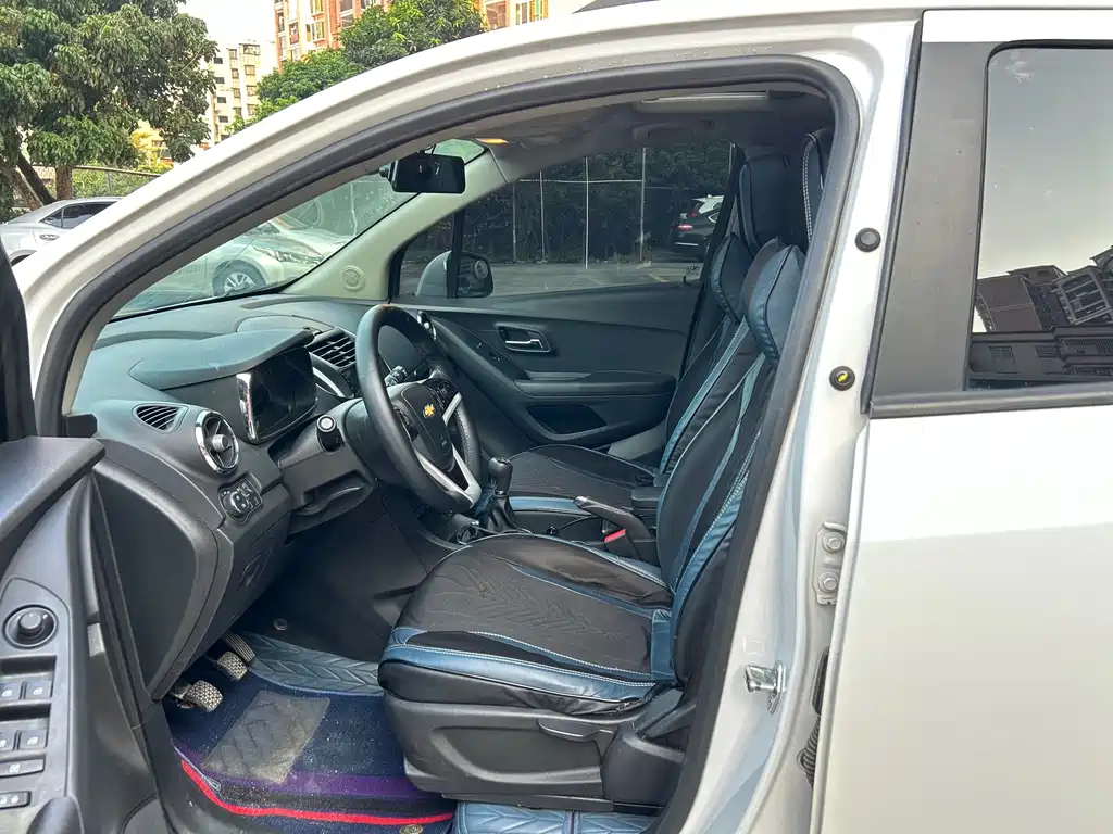 Chevrolet Trax 2017 — фото 11
