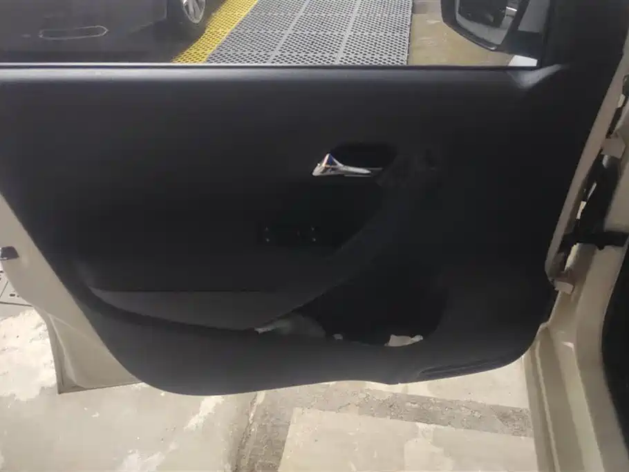 Volkswagen Polo 2015