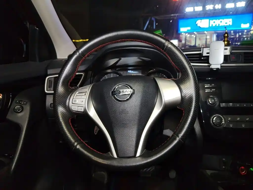 Nissan Qashqai 2016