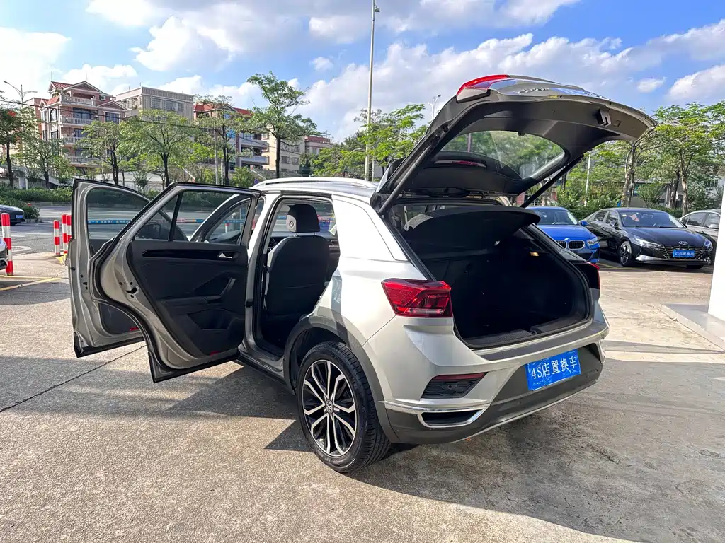 Volkswagen T-Roc 2020 — фото 21