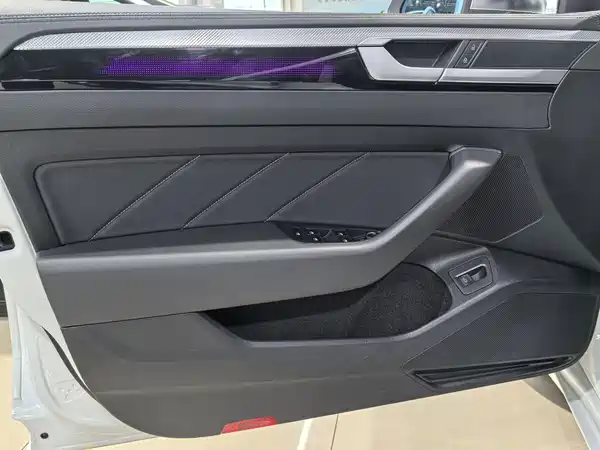 Volkswagen CC 2025
