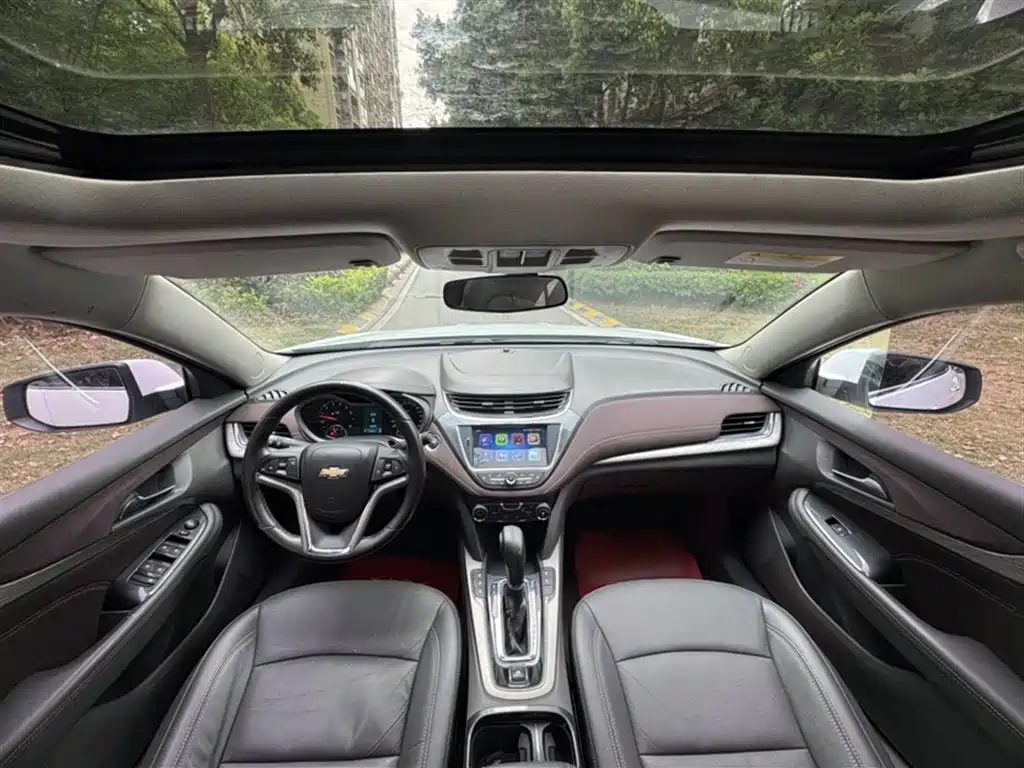 Chevrolet Malibu 2017 — фото 12