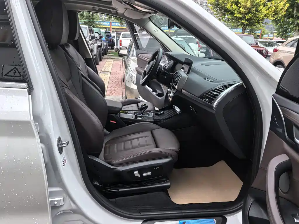BMW X3 2020 — фото 19