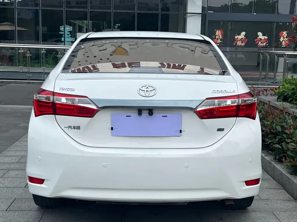 Toyota Corolla 2016 — фото 8