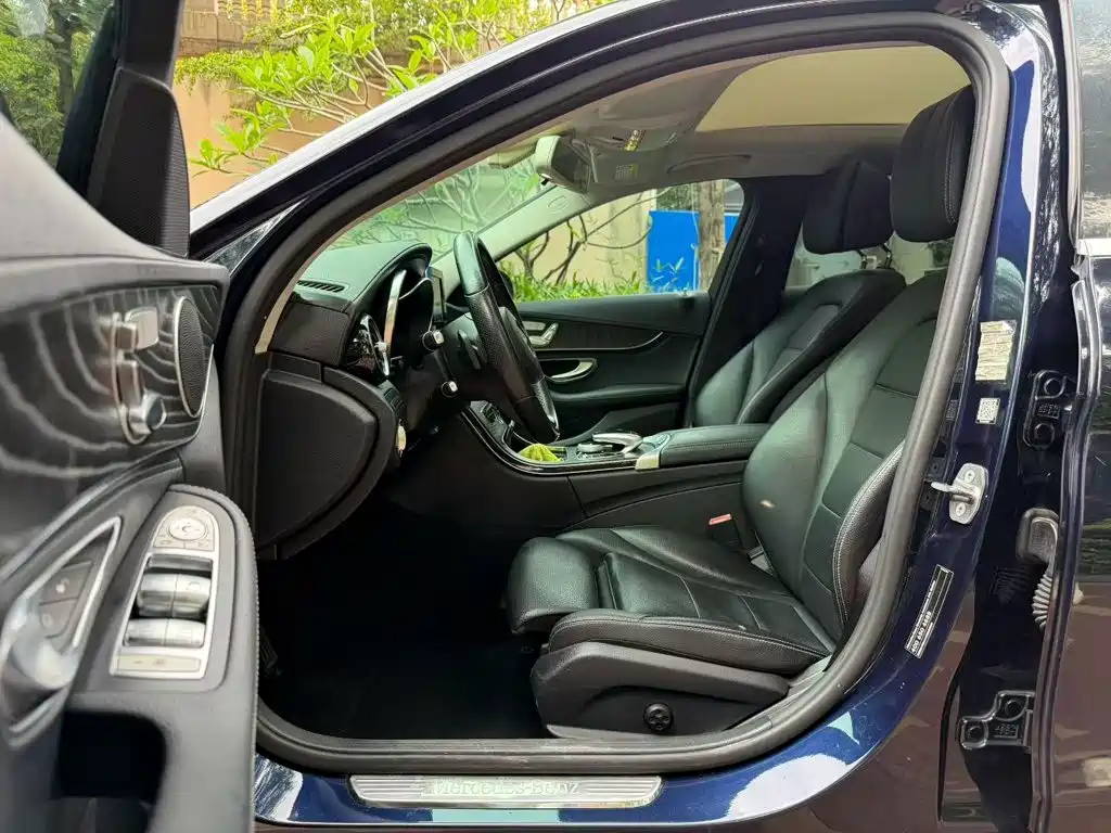 Mercedes-Benz C-Class 2017