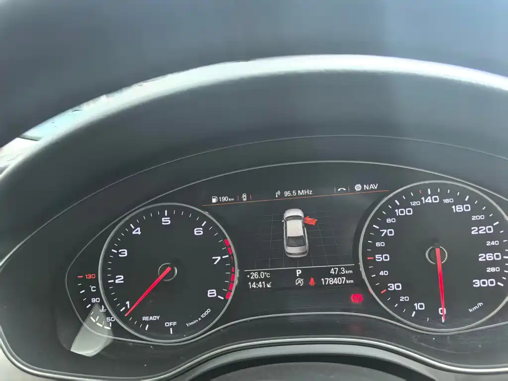 Audi A6L 2018 — фото 13