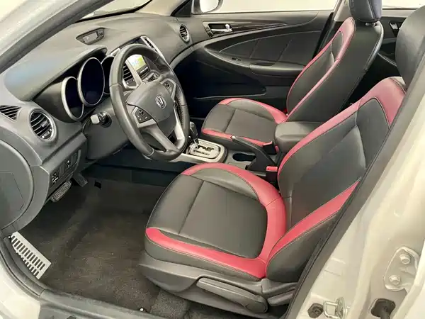 Changan Eado XT 2015