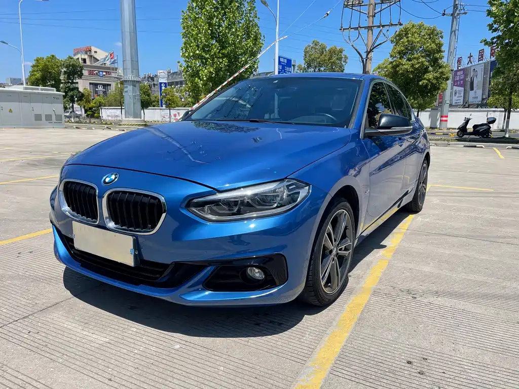 BMW 1 Series 2018 — фото 3