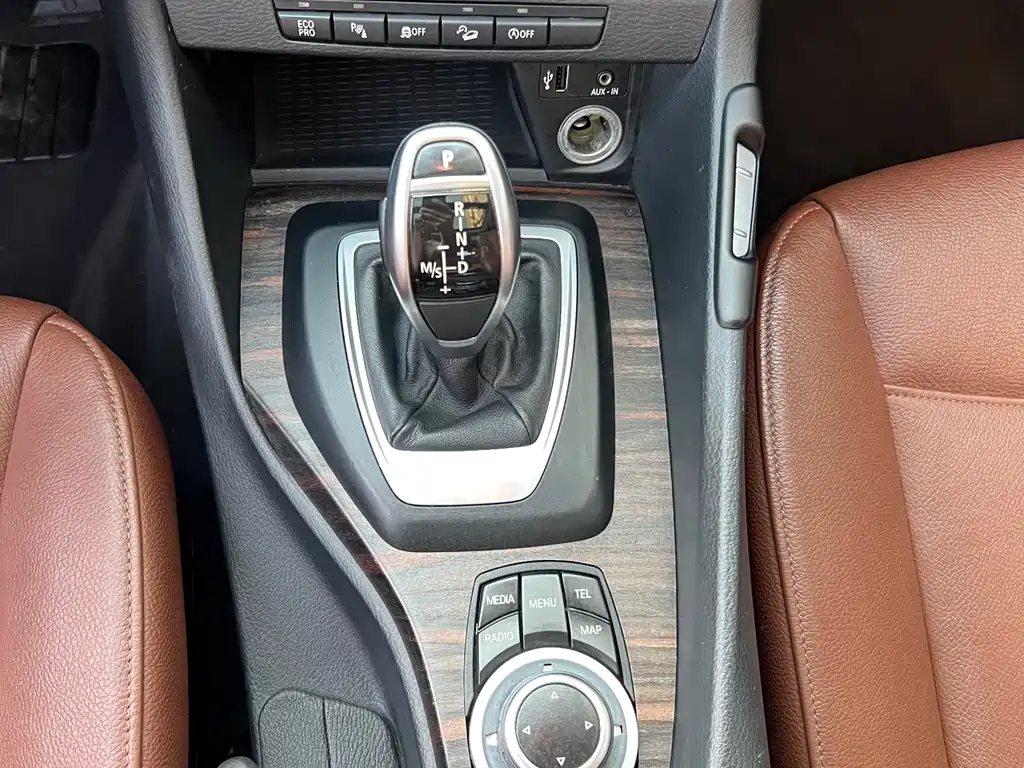 BMW X1 2015 — фото 22
