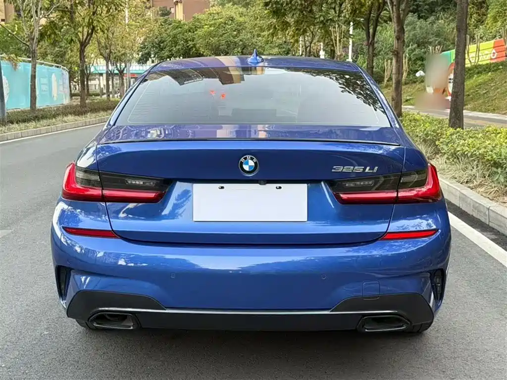 BMW 3 Series 2021 — фото 10