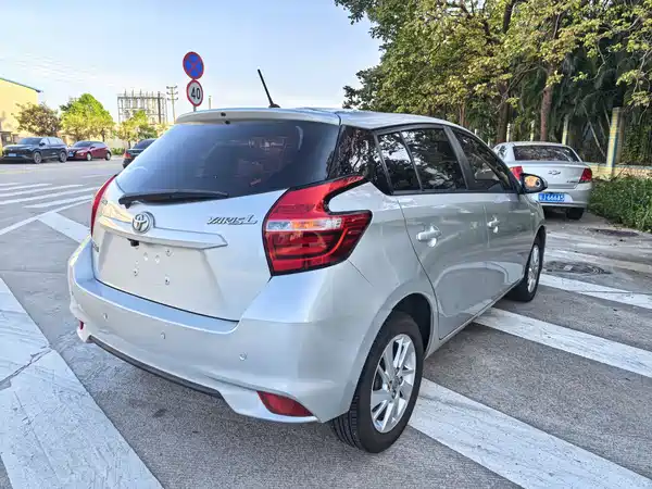 Toyota Yaris L 2019