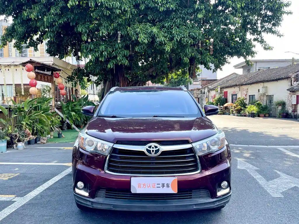 Toyota Highlander 2016