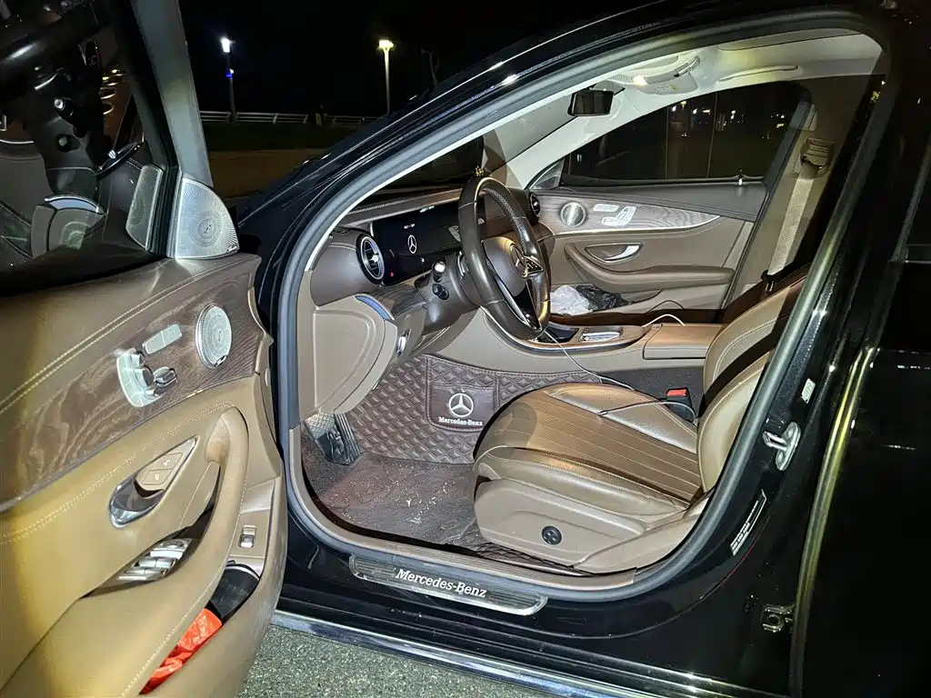 Mercedes-Benz E-Class 2021